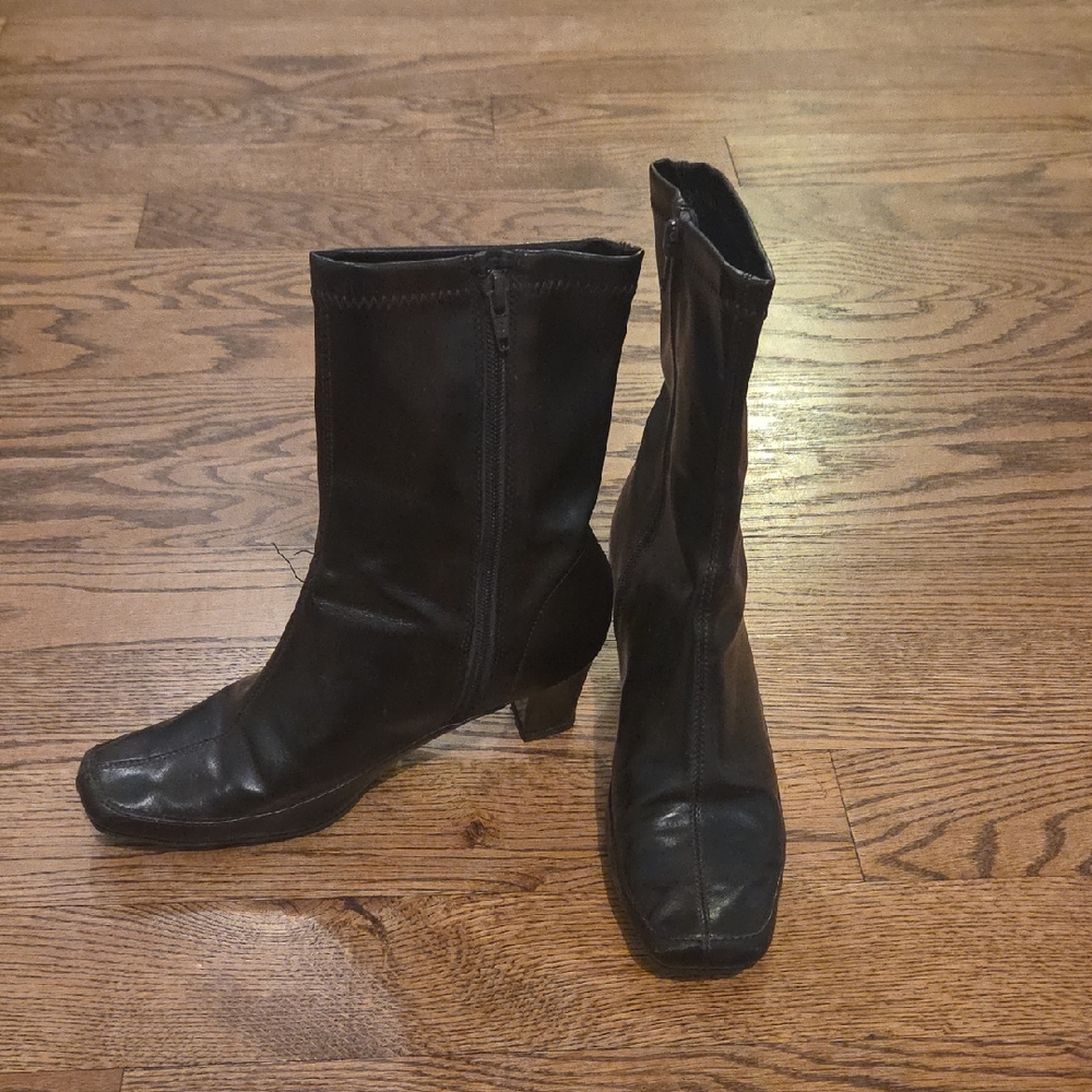 Clarks Black-Brown Heeled Boots for Women - Size 8